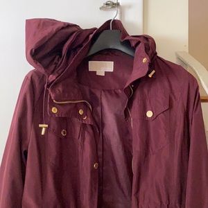 Michael Kors rain/wind jacket. Burgundy Size M